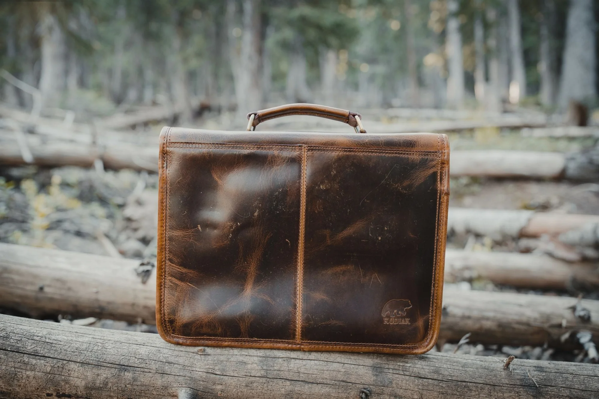 18 inch Buffalo Leather Briefcase - Image 4