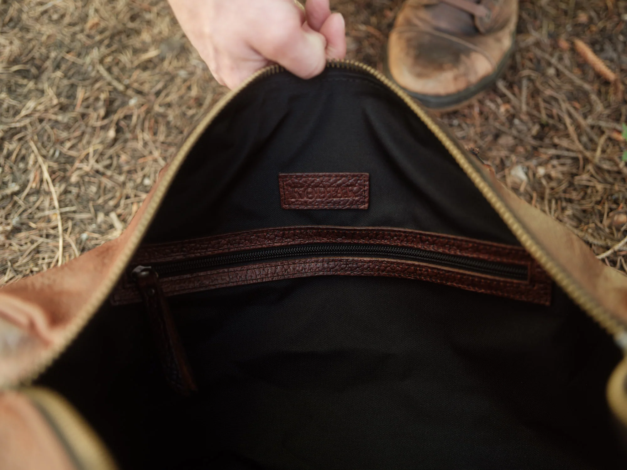 60L Chugach Duffel - Image 6