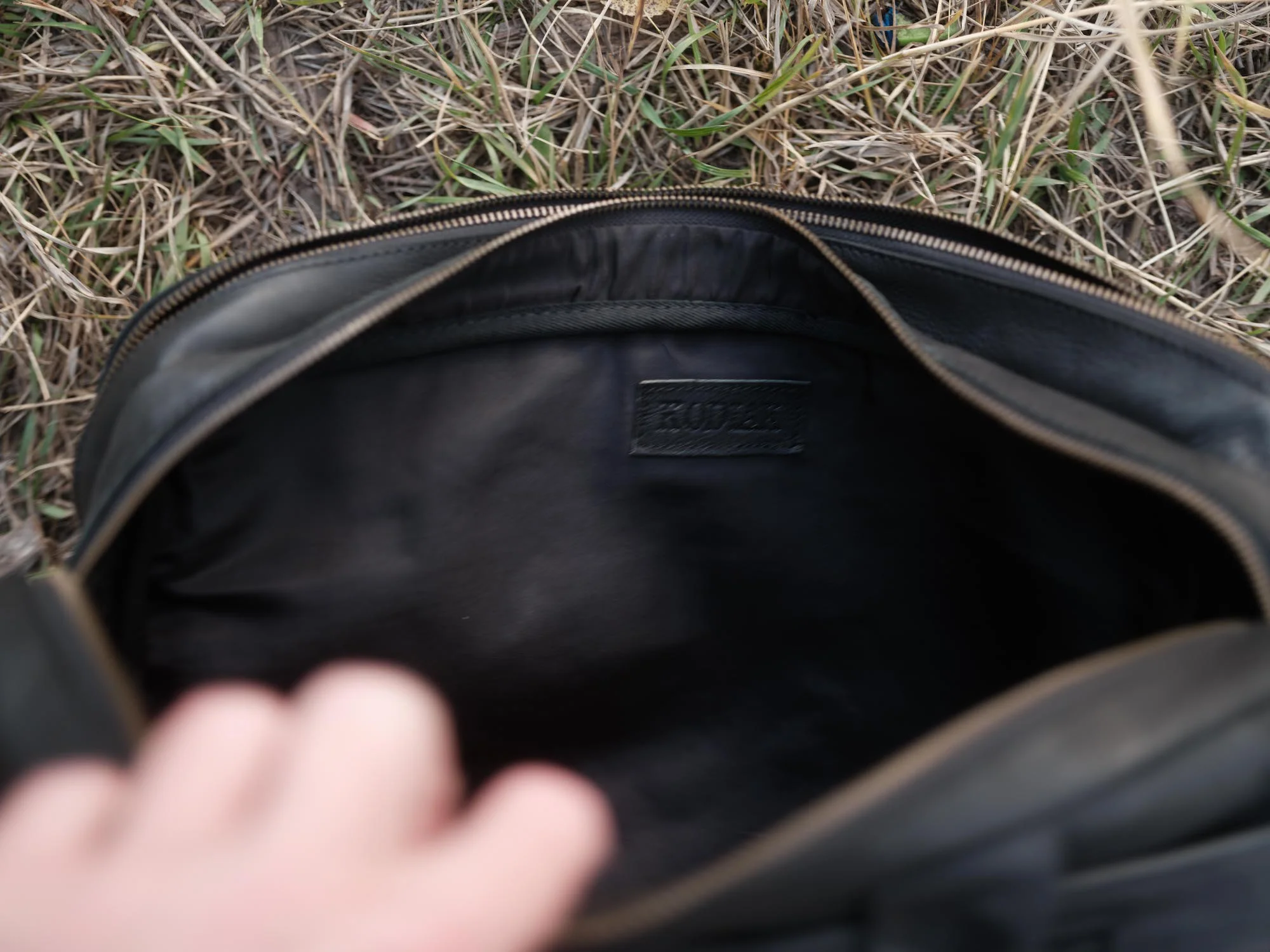 Buffalo Leather Pilot Bag - Image 13