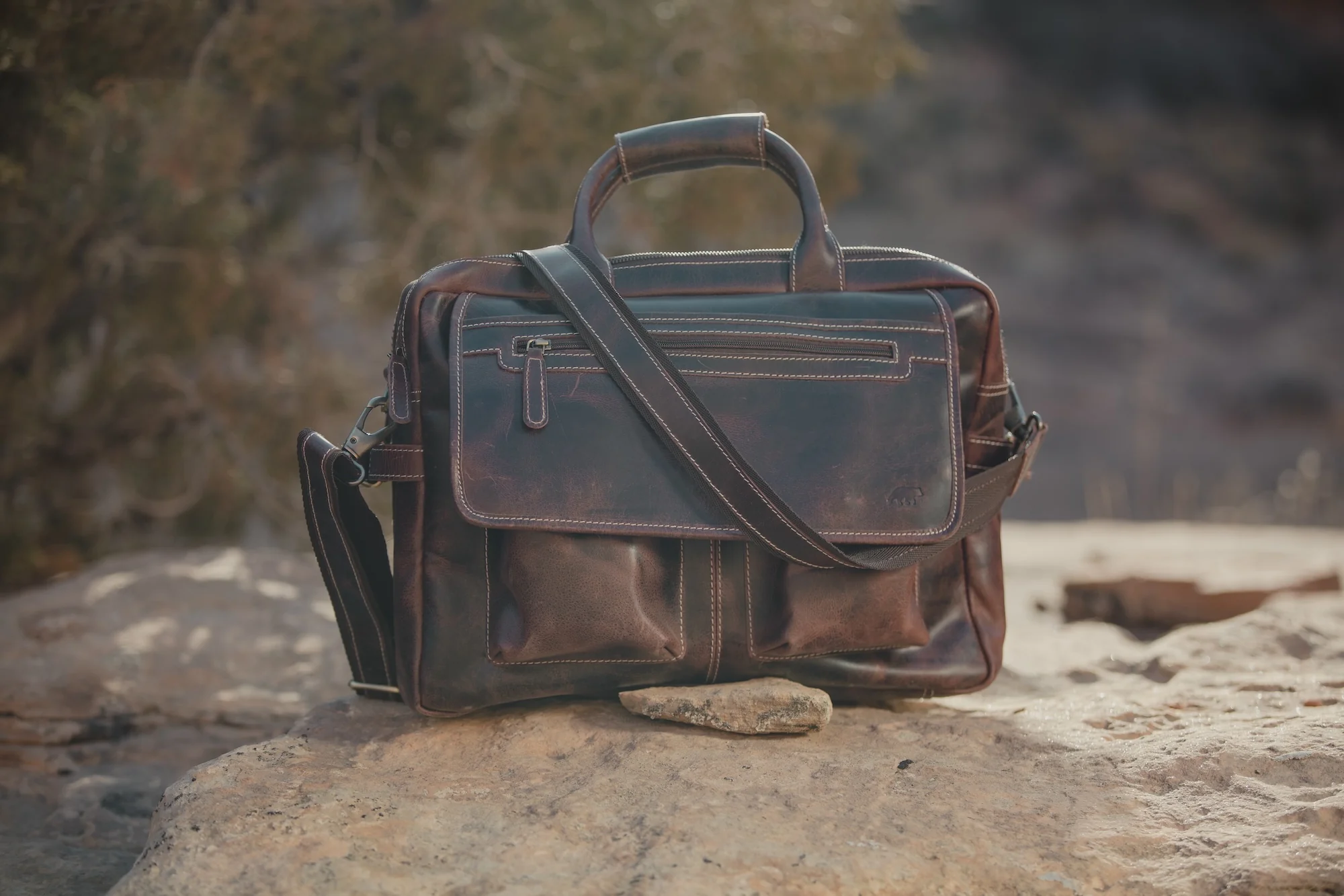 Buffalo Leather Pilot Bag - Image 4