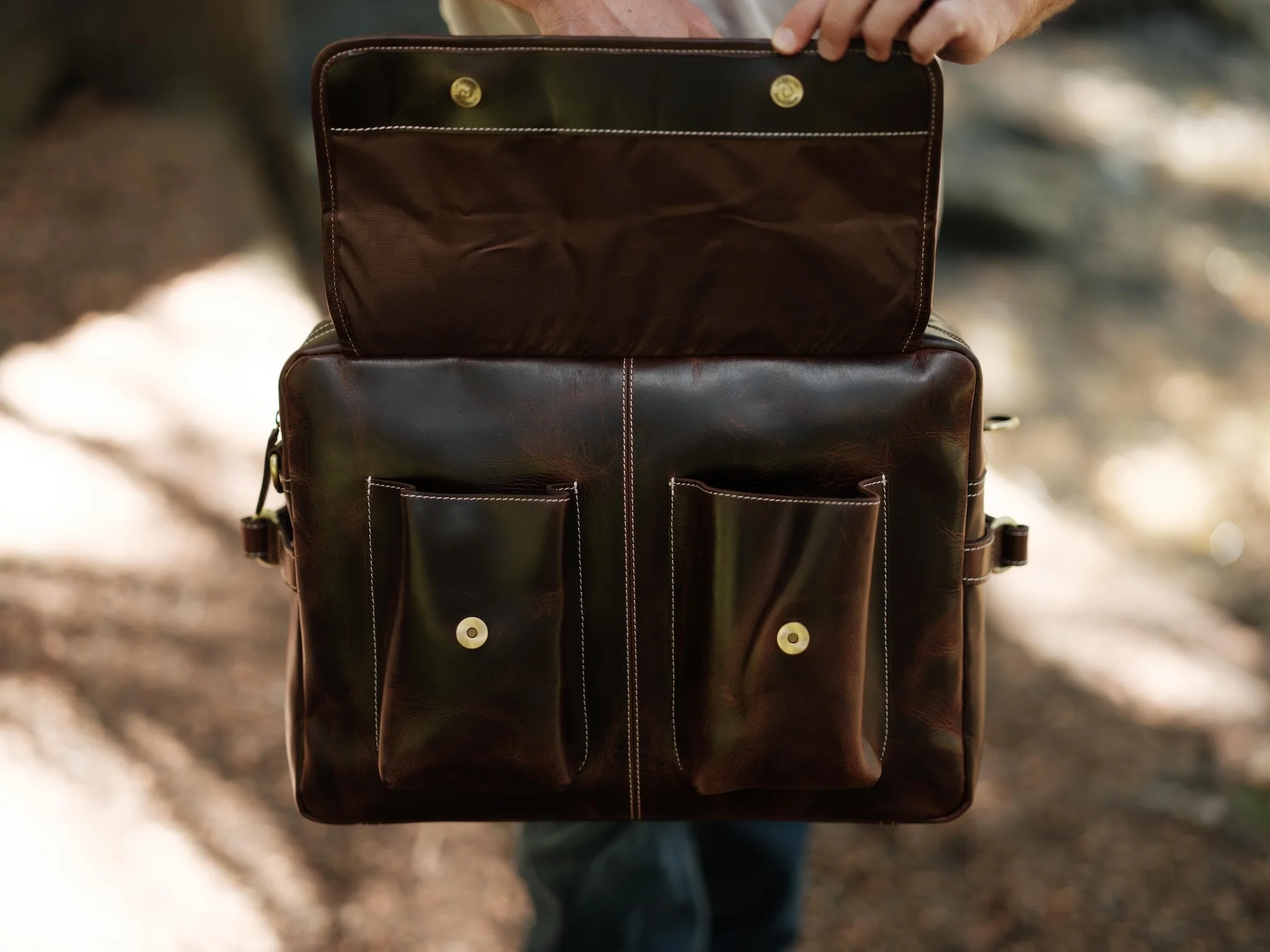 Buffalo Leather Pilot Bag - Image 7