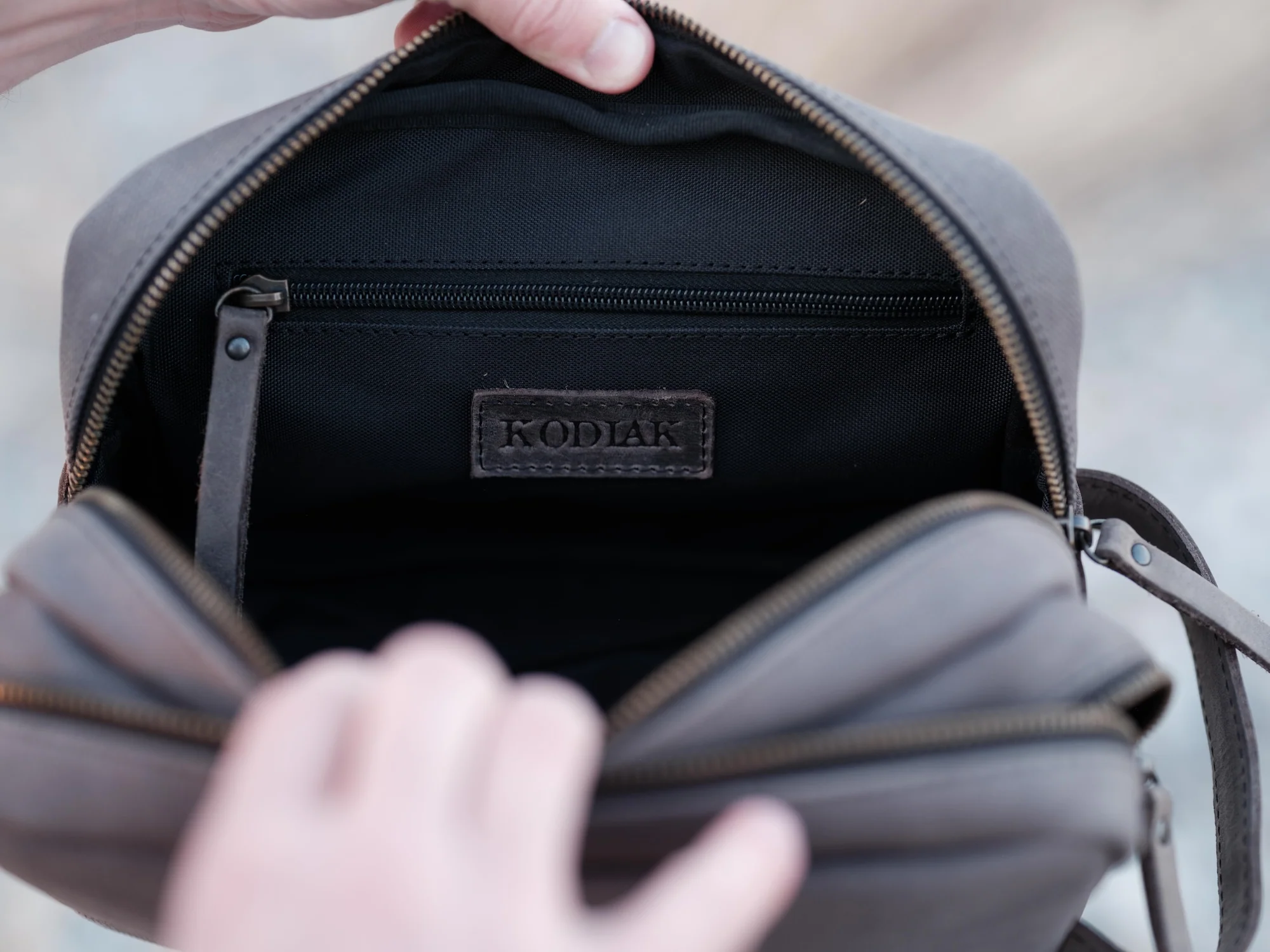 Canvas Weekender Dopp Bag - Image 4
