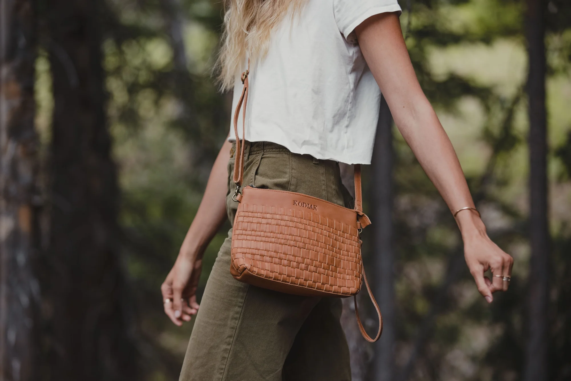 Crossbody Koyuk Purse - Image 7
