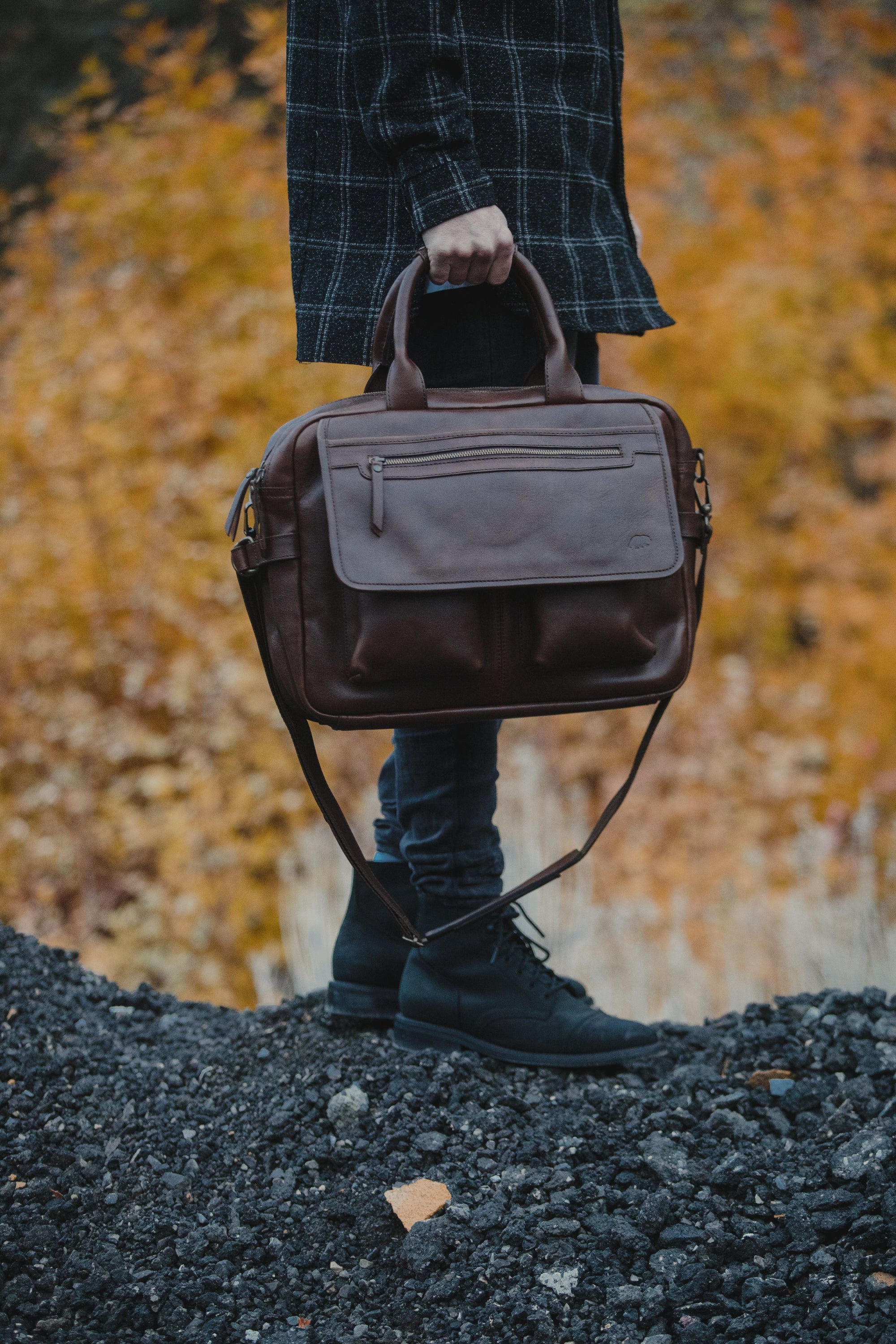LIMITED EDITION - Yukon Pilot Bag - Image 9