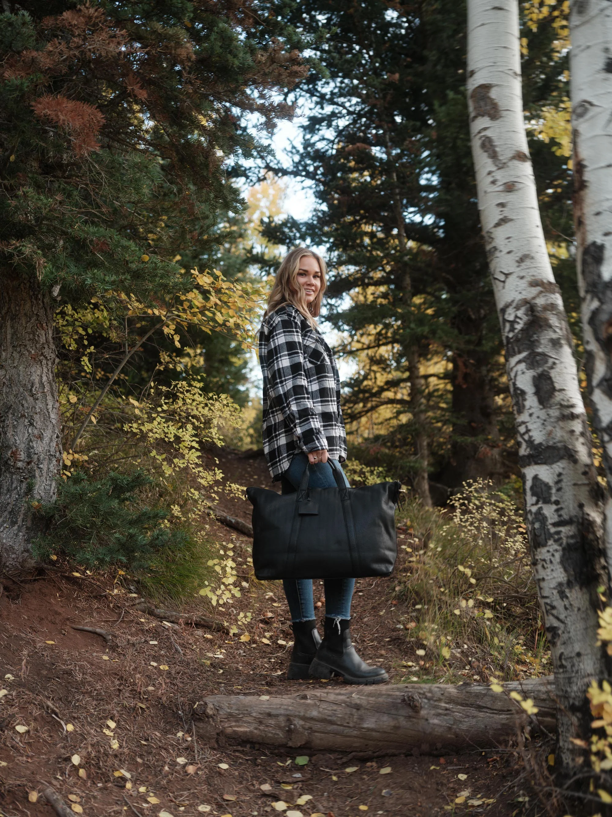 45L Katmai Weekender Duffel - Image 3