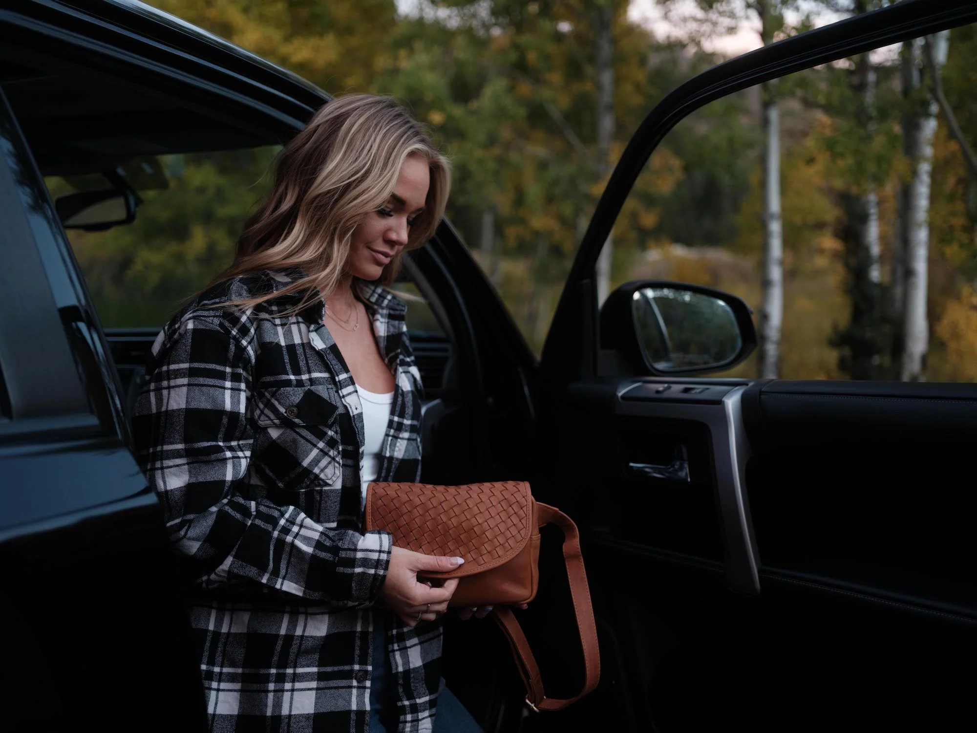 Woven Fanny Pack / Sling Bag - Image 9